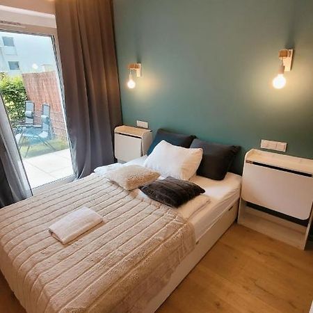 Green Terrace Family Apartment Вроцлав Екстериор снимка