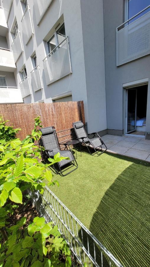Green Terrace Family Apartment Вроцлав Екстериор снимка