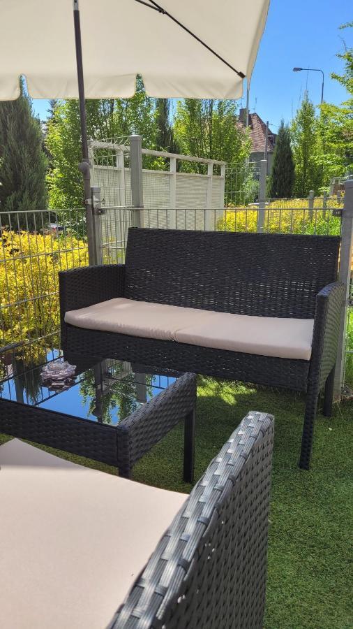 Green Terrace Family Apartment Вроцлав Екстериор снимка