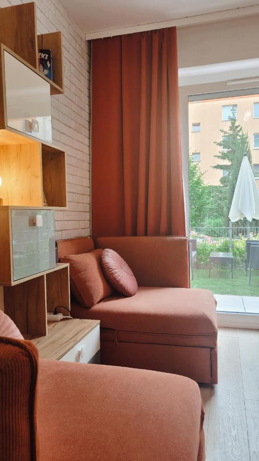 Green Terrace Family Apartment Вроцлав Екстериор снимка